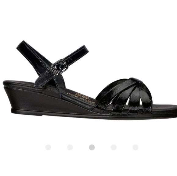 EUC in Original Box Quarter Strap Wedge Sandal - Picture 2 of 11